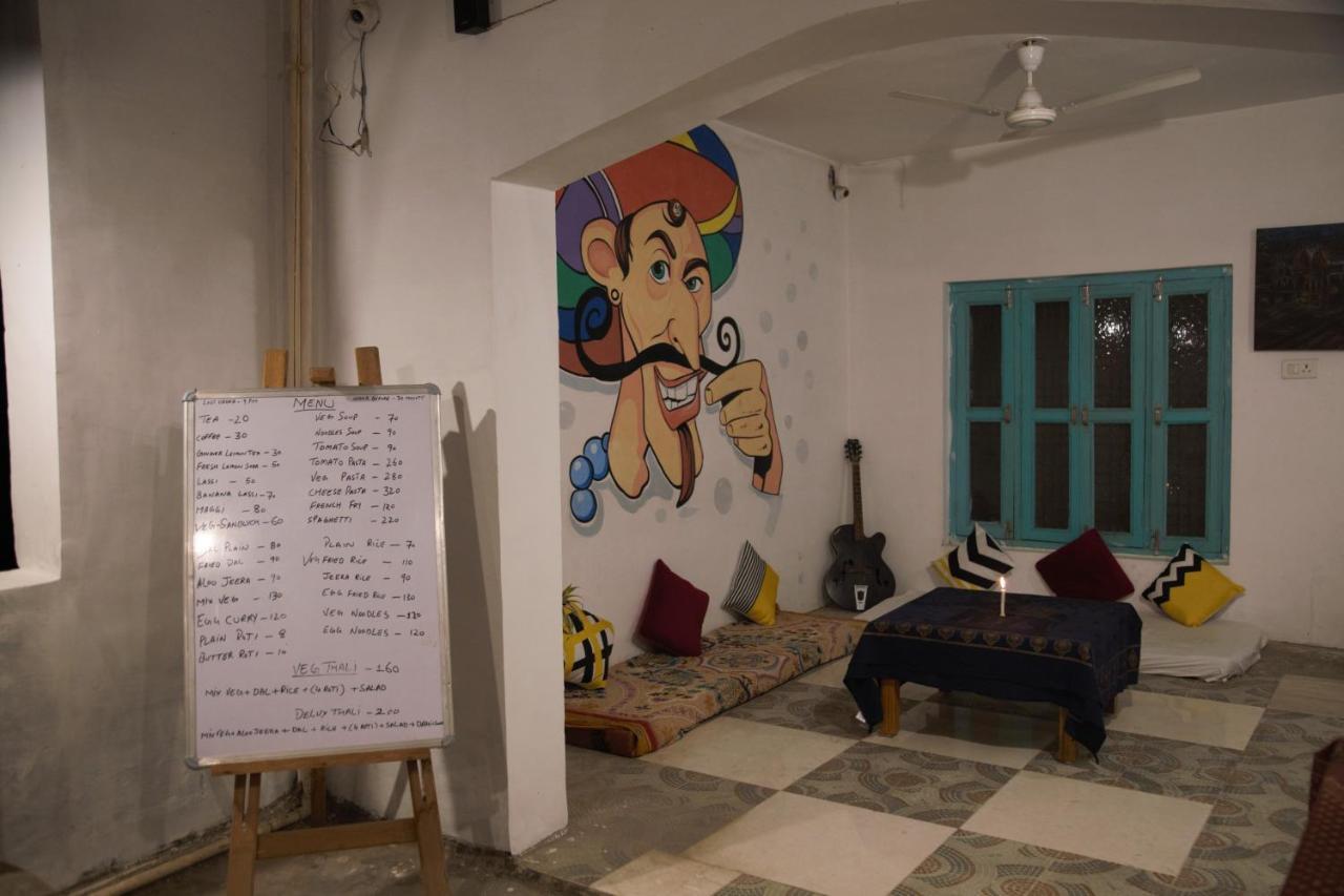 Moustache Khajuraho Hostel Ngoại thất bức ảnh