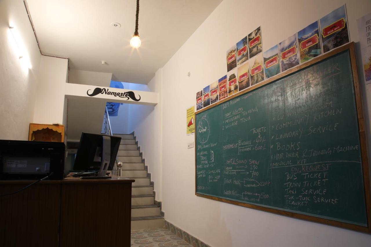 Moustache Khajuraho Hostel Ngoại thất bức ảnh