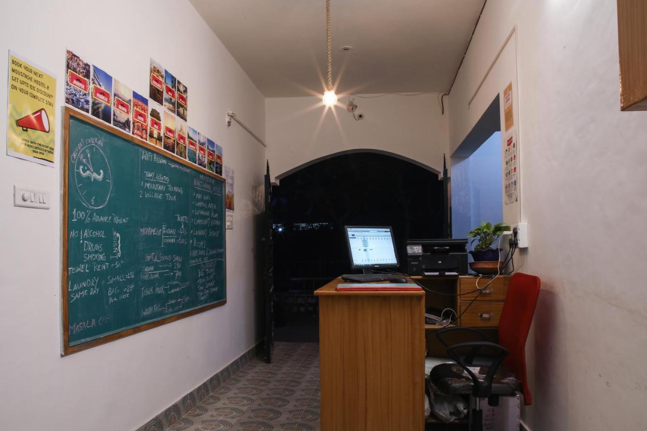 Moustache Khajuraho Hostel Ngoại thất bức ảnh